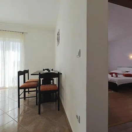 Apartman Anamarija 2 Apartament *